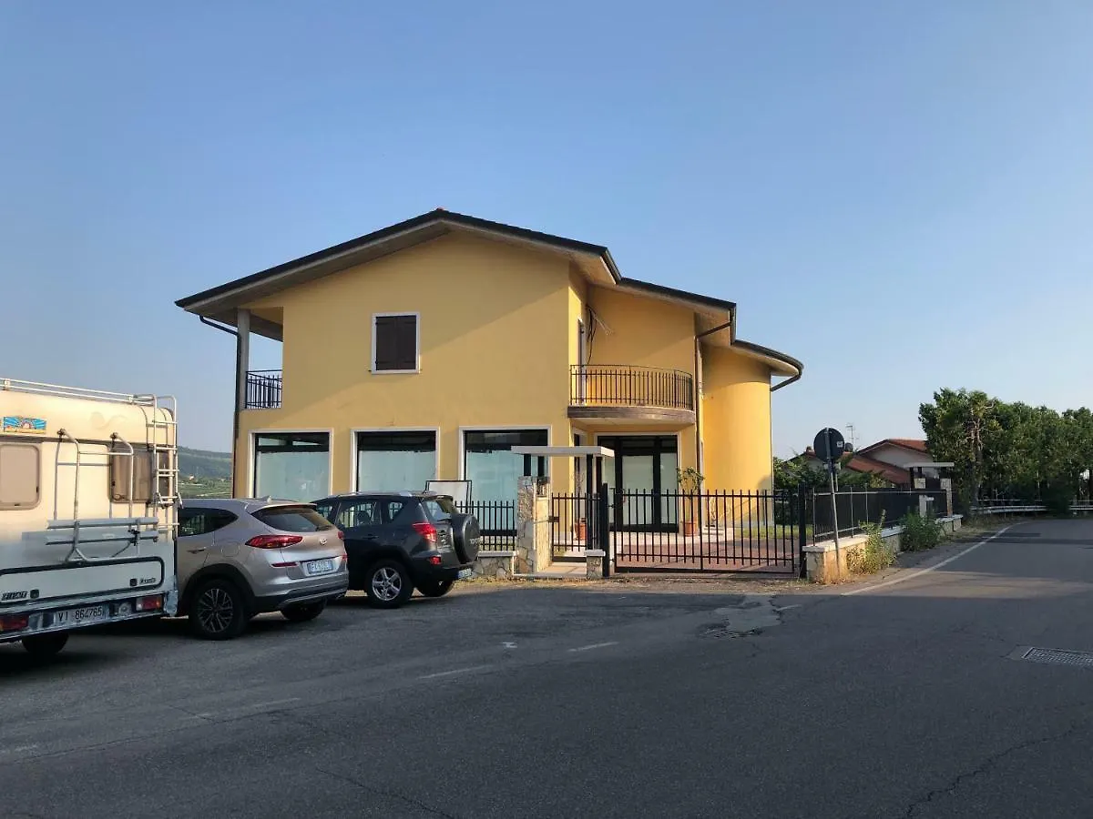 Apartamento La Terrazza Di Beppe Negrar 0*,